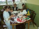 S pani učiteľkami pripravovali iaci darčeky niekoľko poobed, 2001